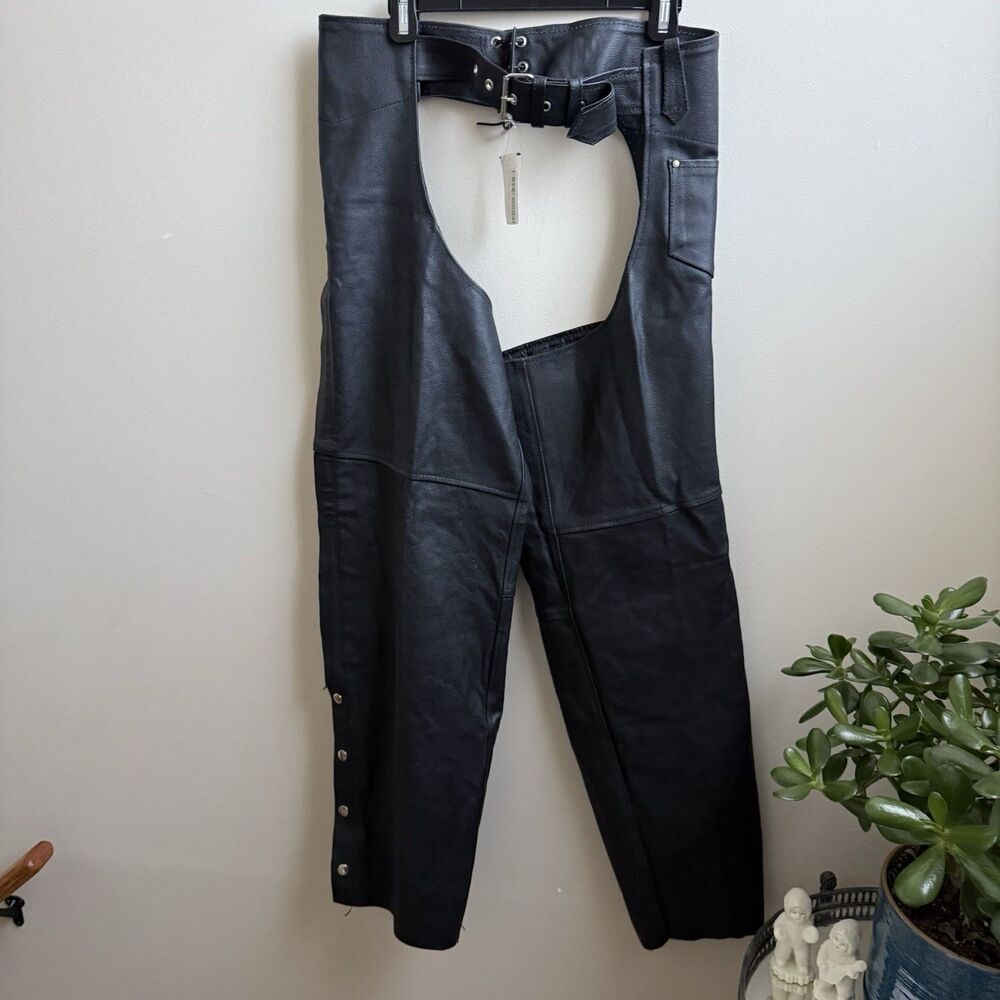 NWT Leather Gallery Unisex Black Leather Motorcycle Chaps Size LARGE Biker Pants